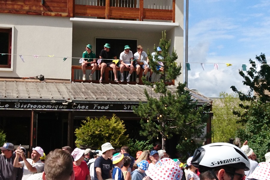 Laddar bild...